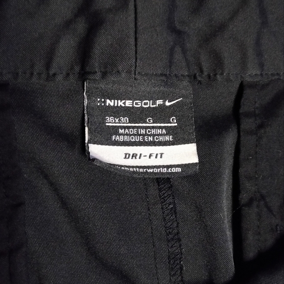 Nike Golf Charcoal Black Lightweight Pockets Size 36X30 Button Zip - Picture 10 of 10